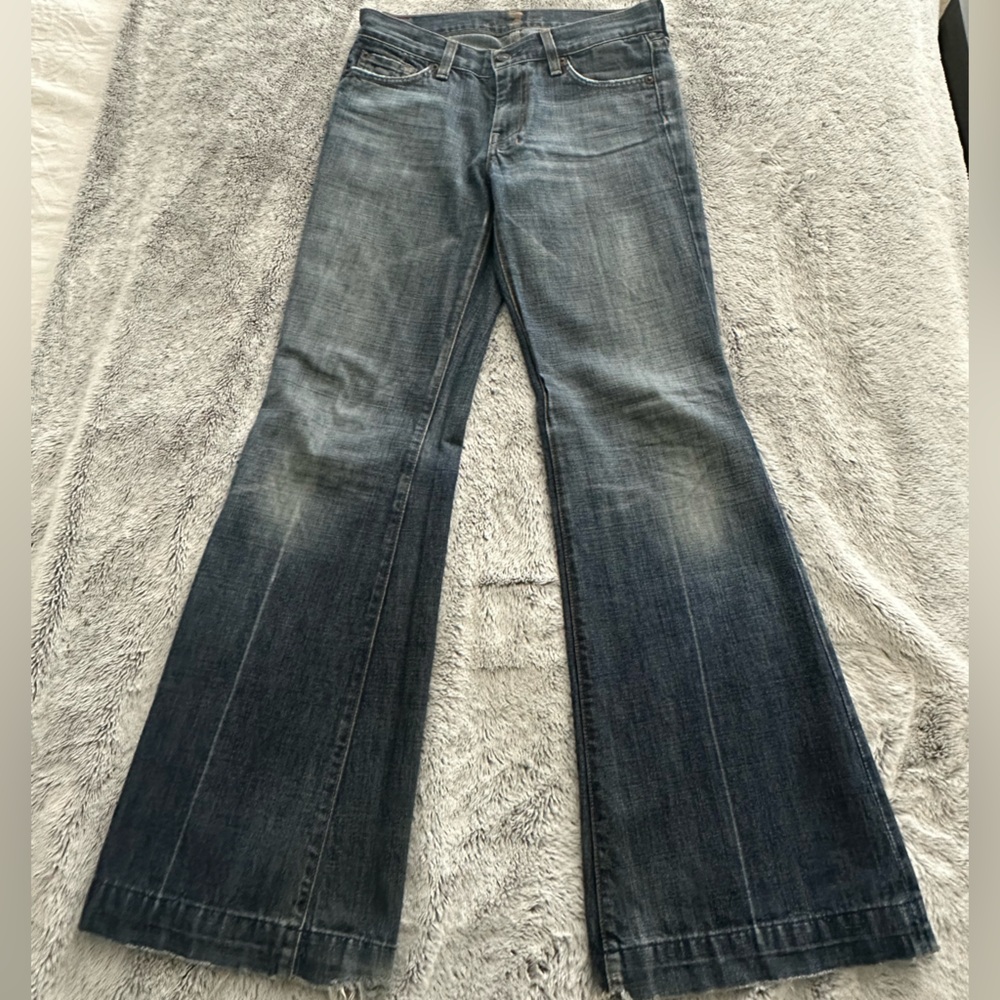 7 For All Mankind